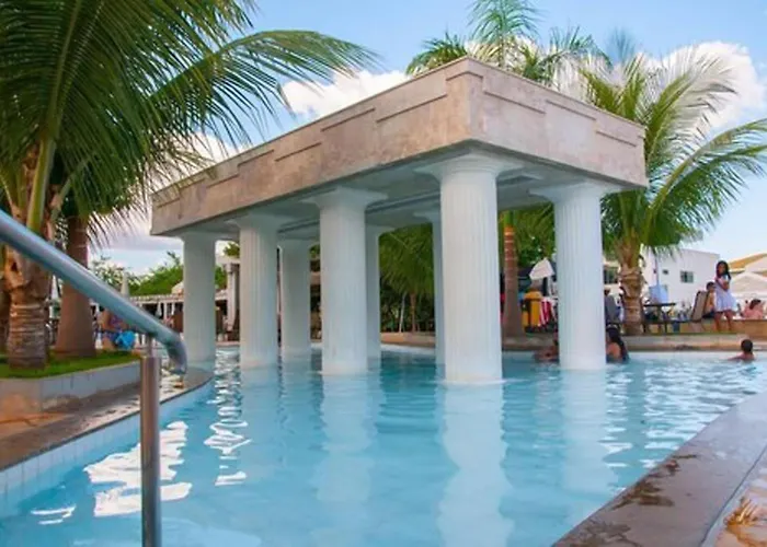 Lacqua diRoma - Serviço de Hotelaria Caldas Novas